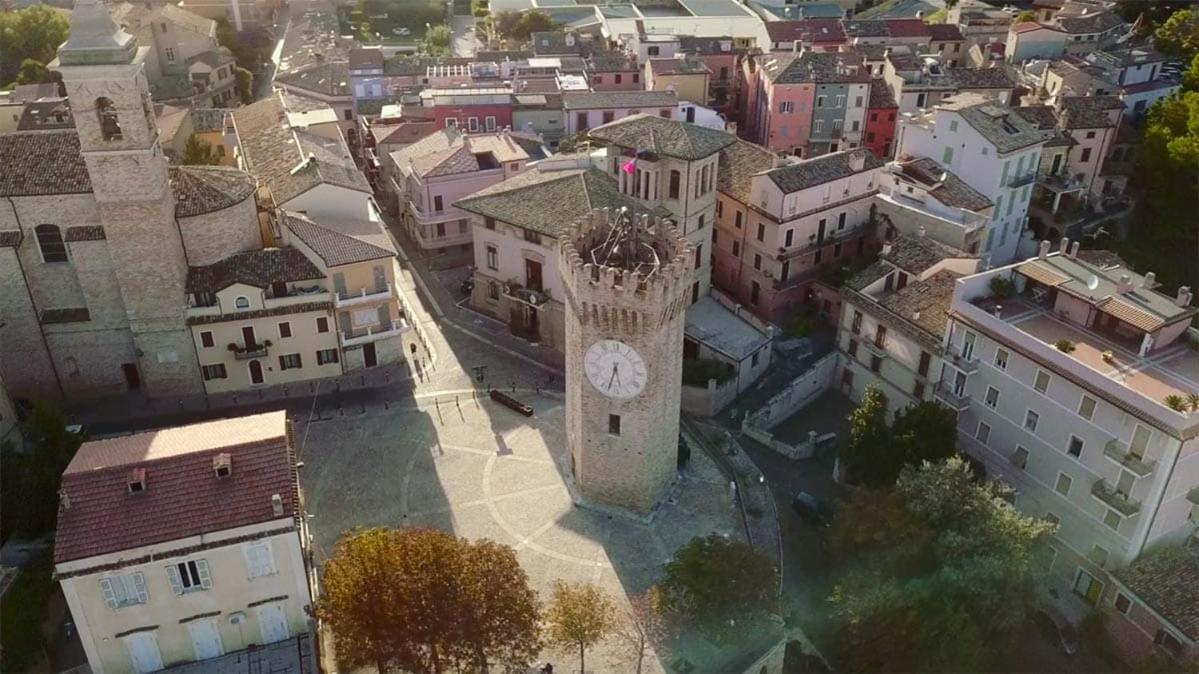 Casa Del Fiordaliso Hotel Сан Бенедето дел Тронто Екстериор снимка